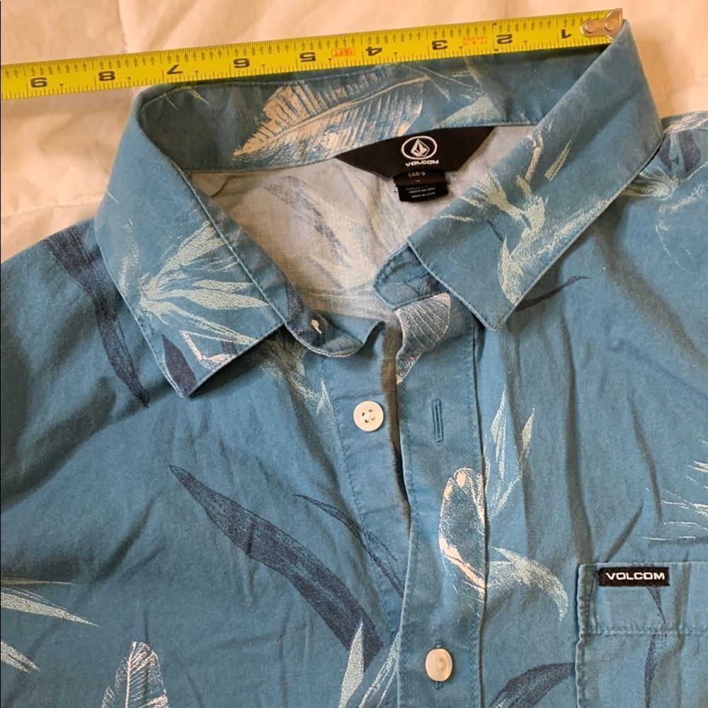 Volcom Blue Patterned Shirt - Picture 8 of 11